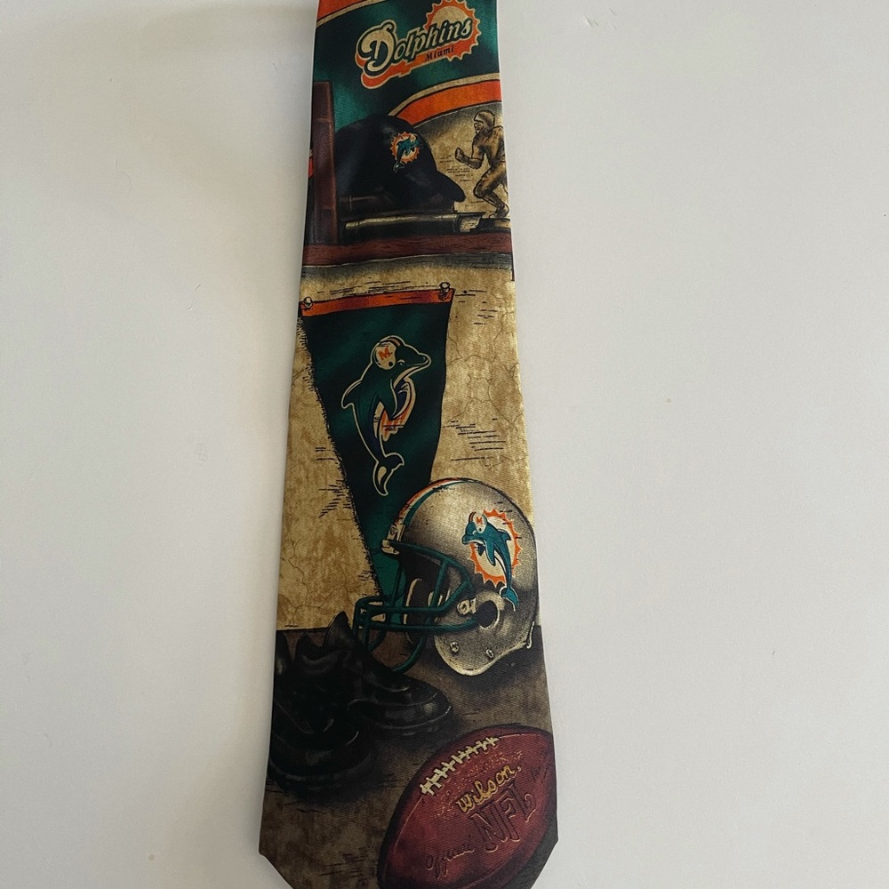 Men necktie